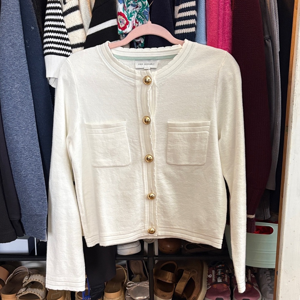 Free Assembly sweater cardigan